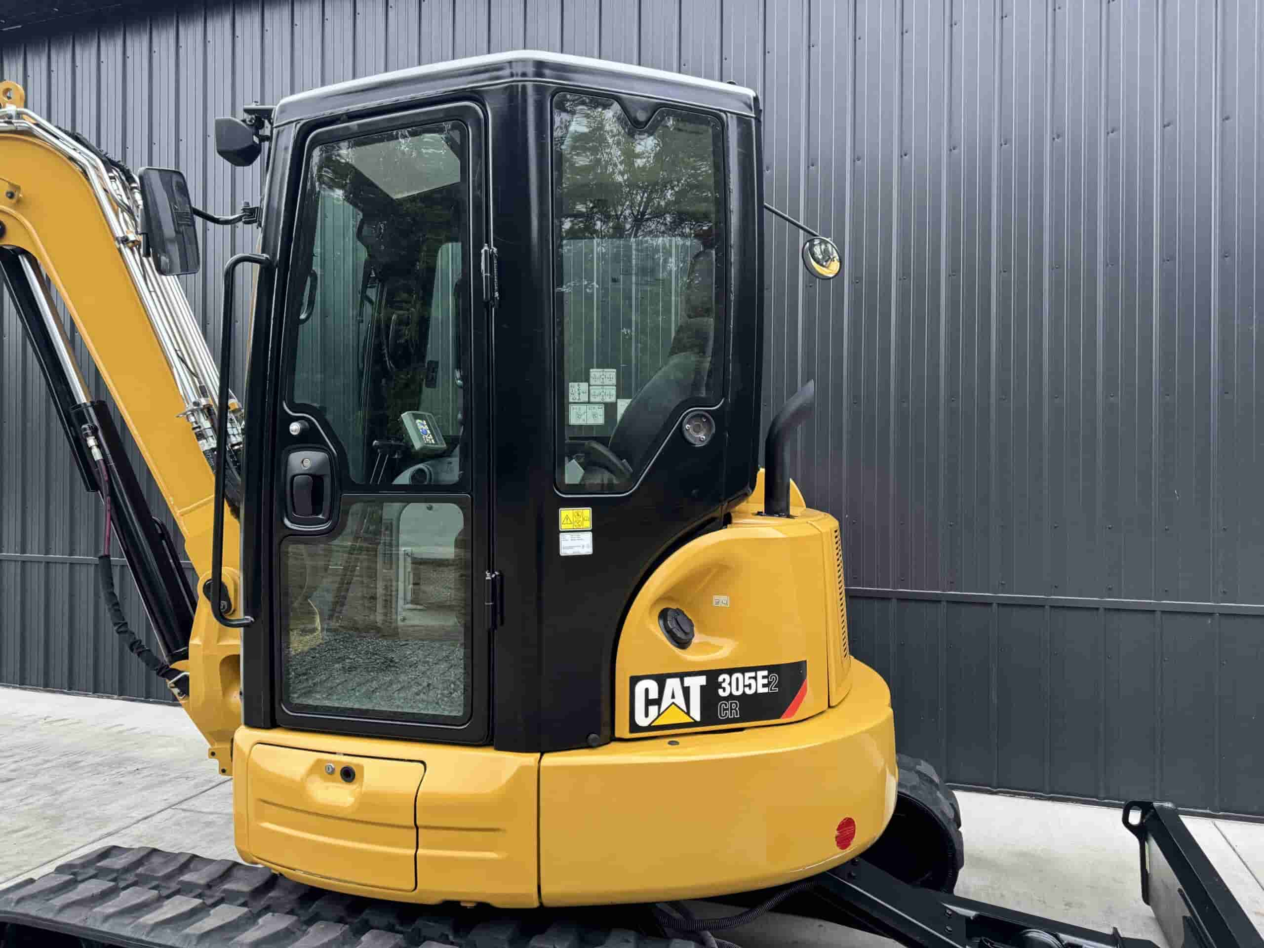 2019 CAT 305E2 LOW HOURS
